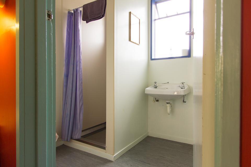 Sequoia Lodge Backpackers Пиктон Экстерьер фото
