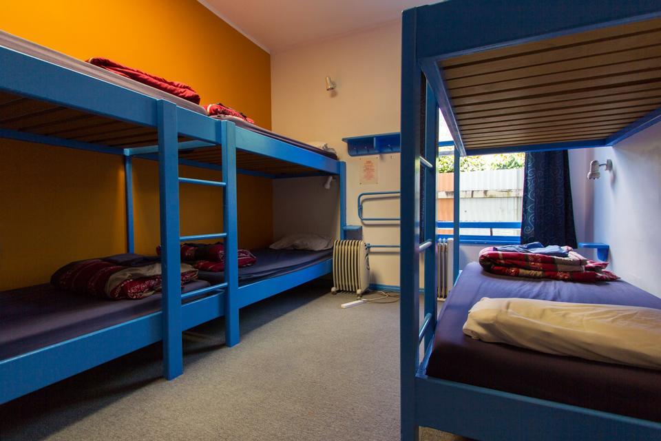 Sequoia Lodge Backpackers Пиктон Экстерьер фото