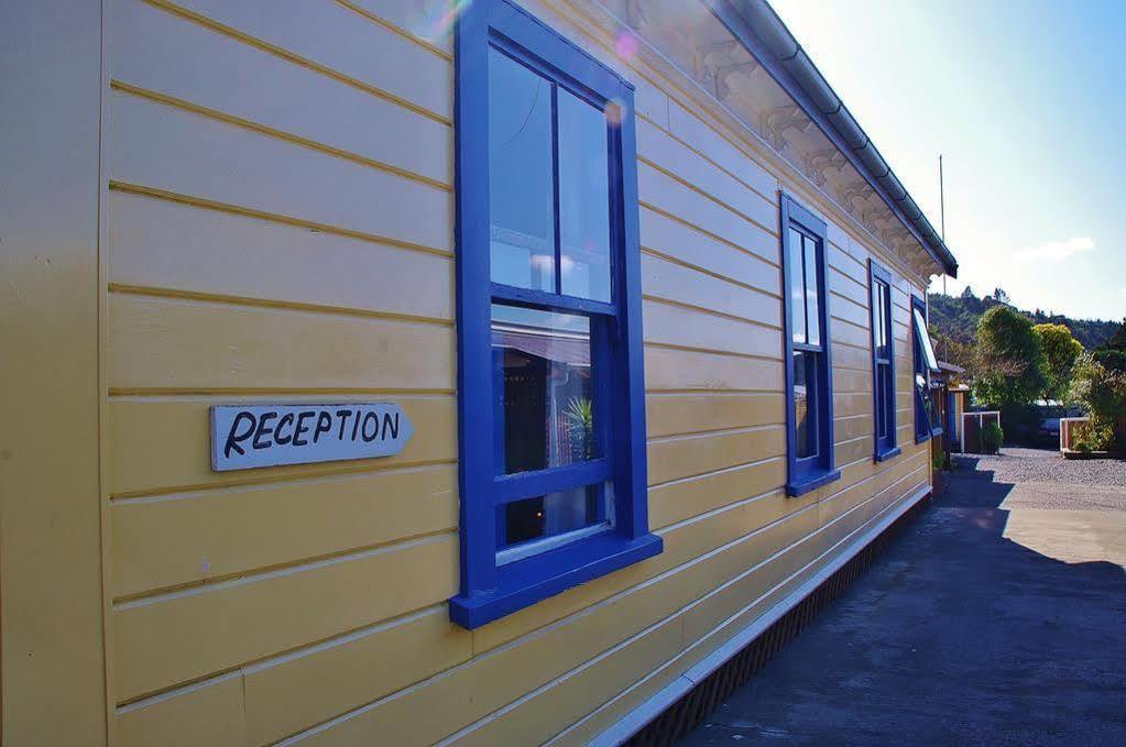 Sequoia Lodge Backpackers Пиктон Экстерьер фото